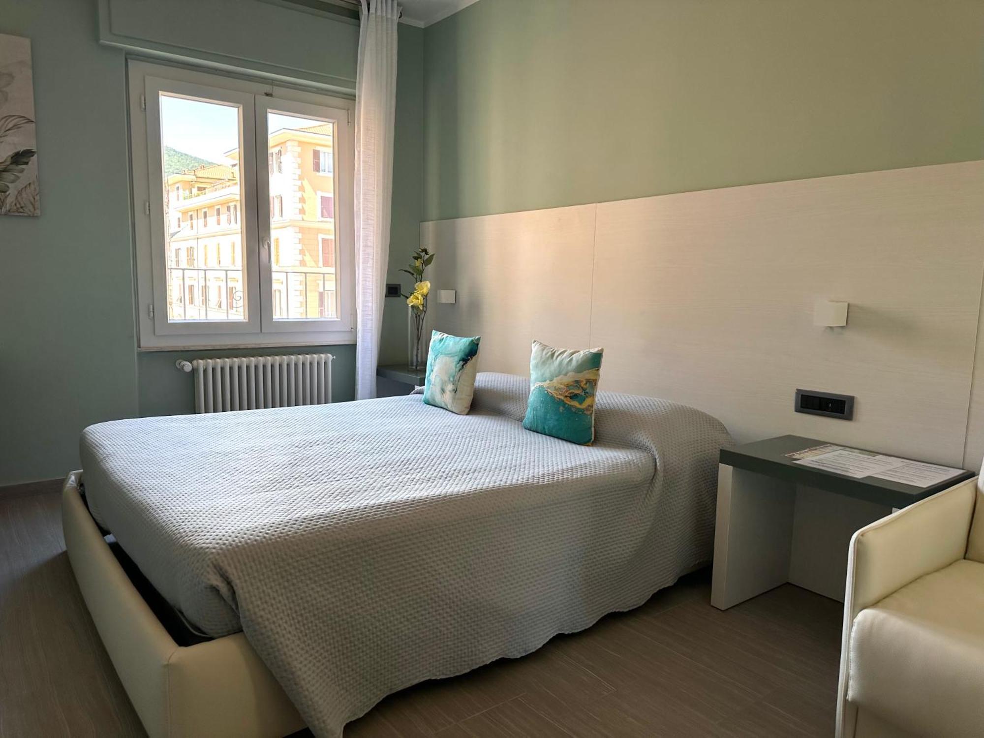 Real Rooms Dalia La Spezia Exterior foto